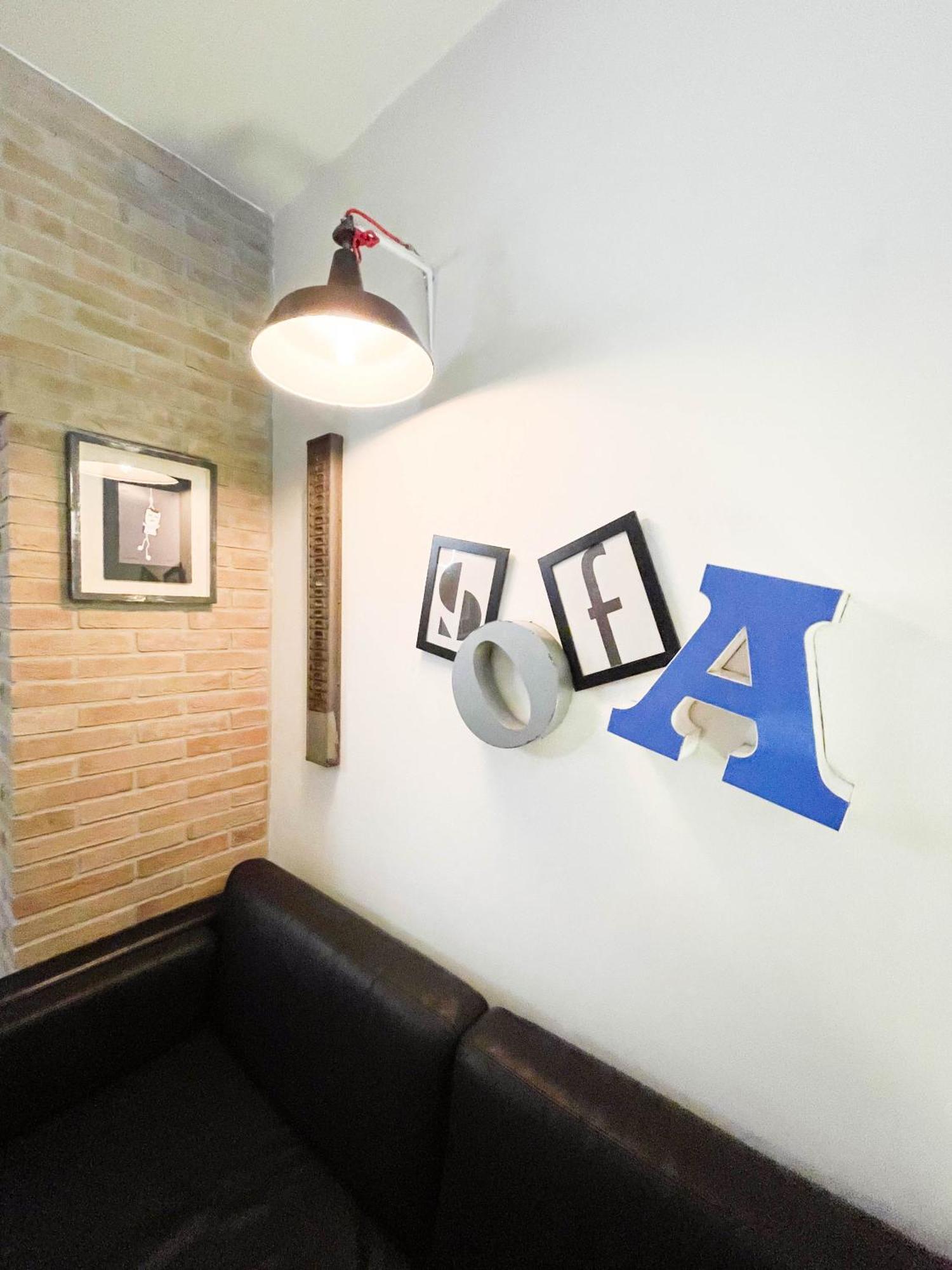 Incortedafabio Design Flat With Bikes Caronno Pertusella المظهر الخارجي الصورة