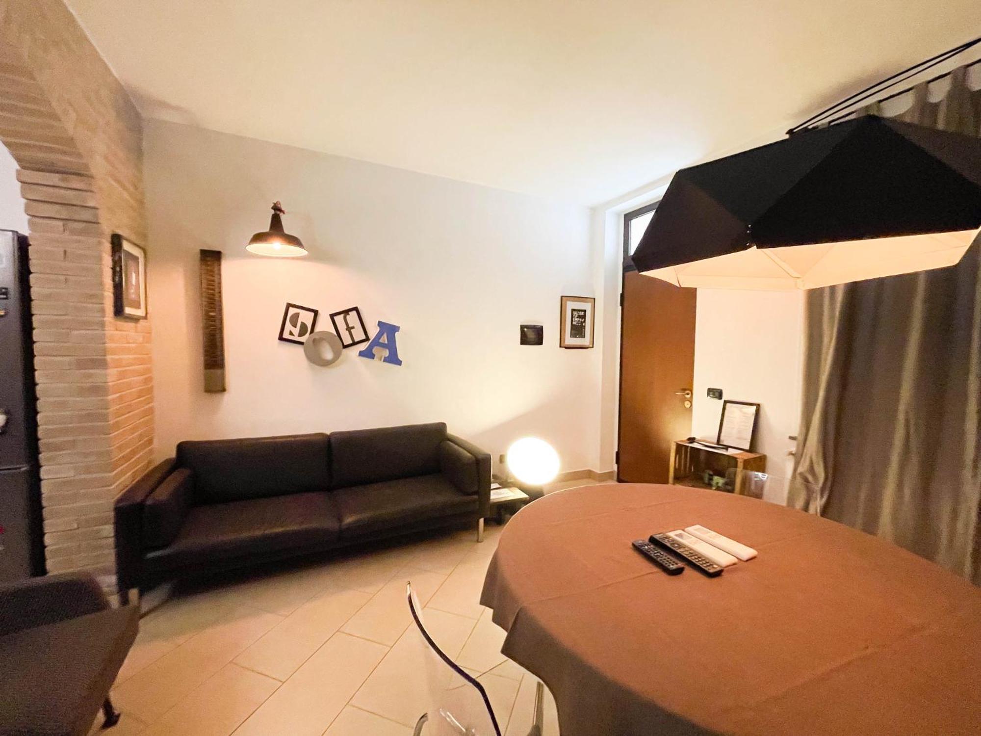 Incortedafabio Design Flat With Bikes Caronno Pertusella المظهر الخارجي الصورة